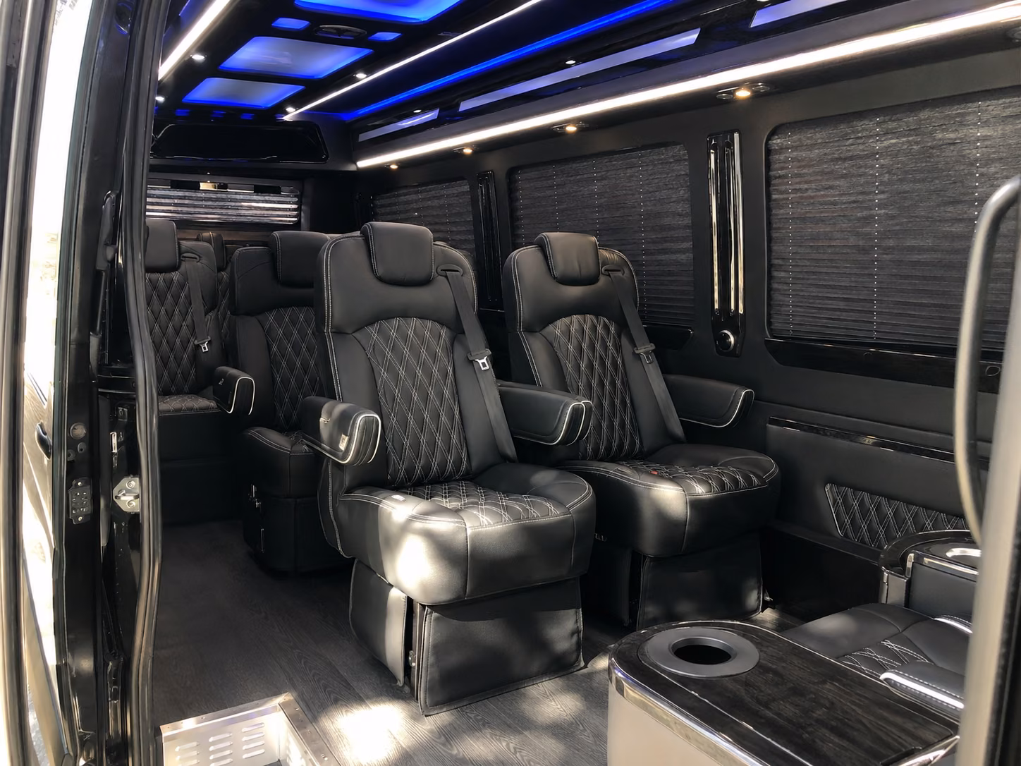 find the perfect transportation for your next wedding 1