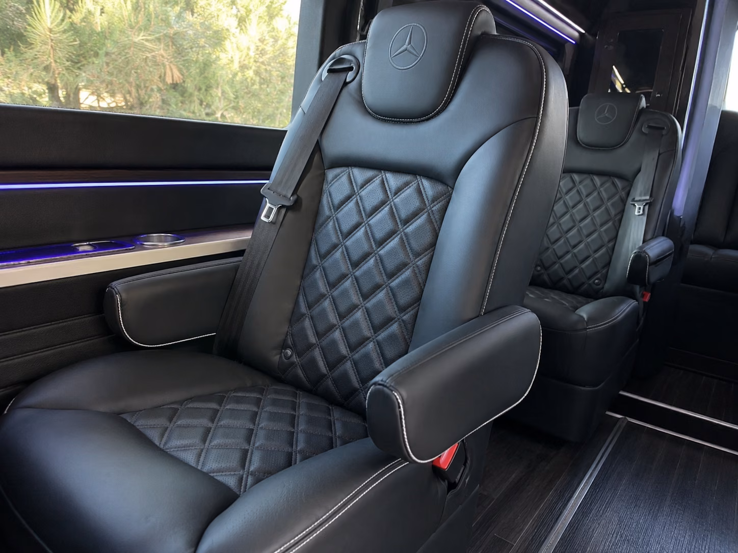 jersey city 15 passenger sprinter van interior